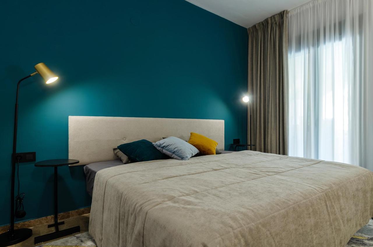 Luxury Blue Coast Seaside Retreat Marbella Apartment Bagian luar foto